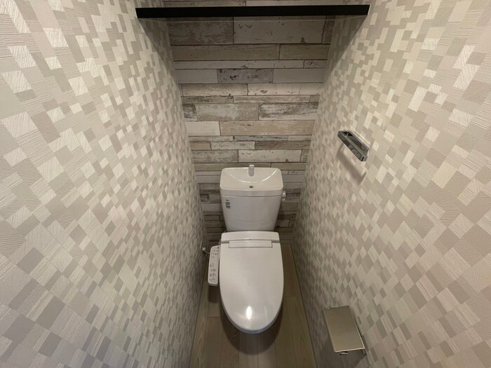 物件内観写真11　(トイレ)