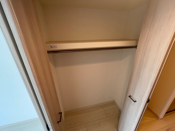 物件内観写真14　(収納)
