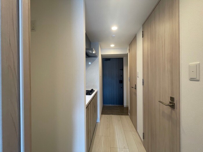 物件内観写真15　(廊下)