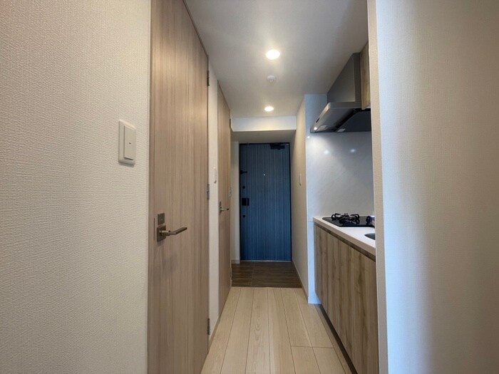 物件内観写真15　(廊下)