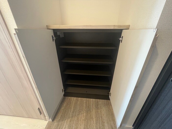 物件内観写真16　(靴箱)