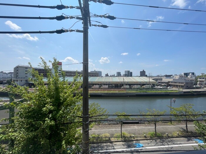 物件内観写真19　(室内からの展望)