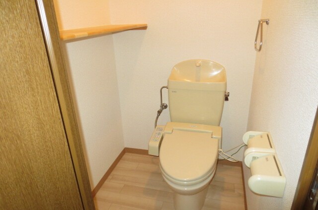 物件内観写真14　(トイレ)