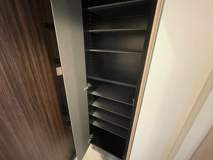 物件内観写真15　(靴箱)