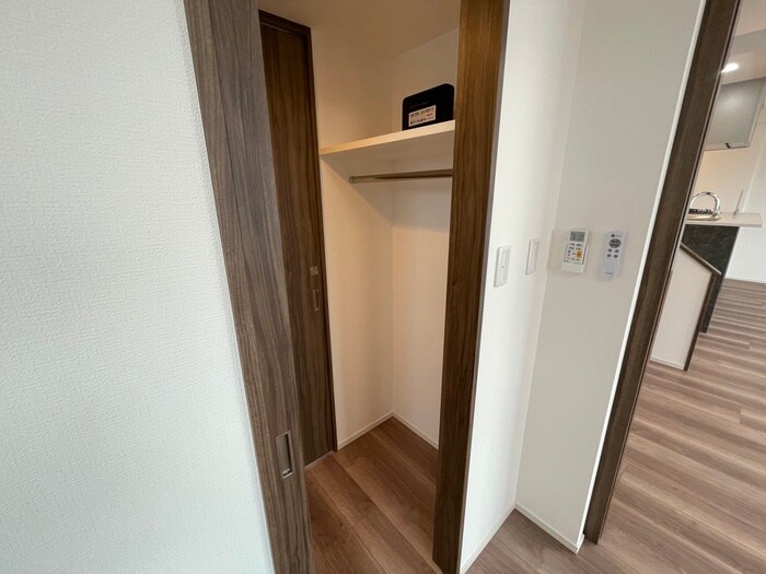 物件内観写真18　(収納)
