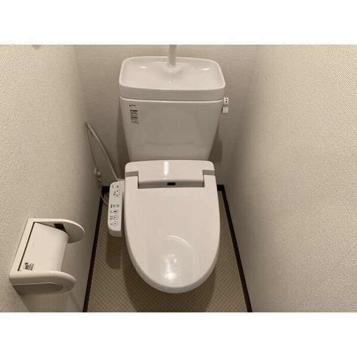 物件内観写真12　(トイレ)