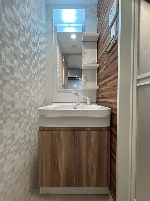 物件内観写真11　(洗面)