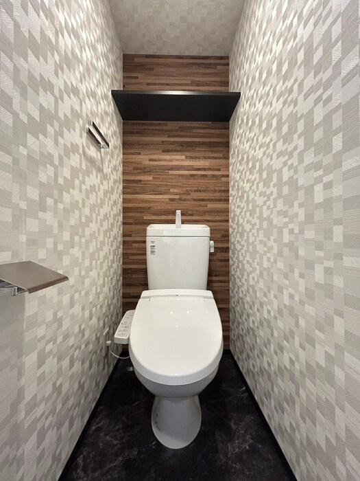 物件内観写真11　(トイレ)