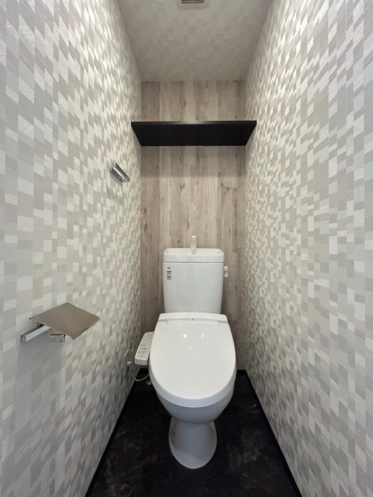 物件内観写真13　(トイレ)