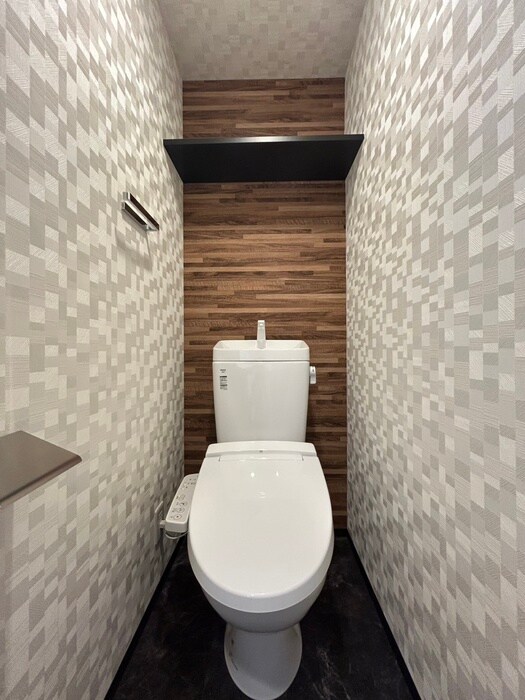 物件内観写真13　(トイレ)