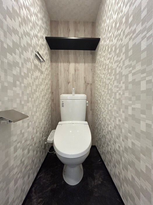 物件内観写真13　(トイレ)