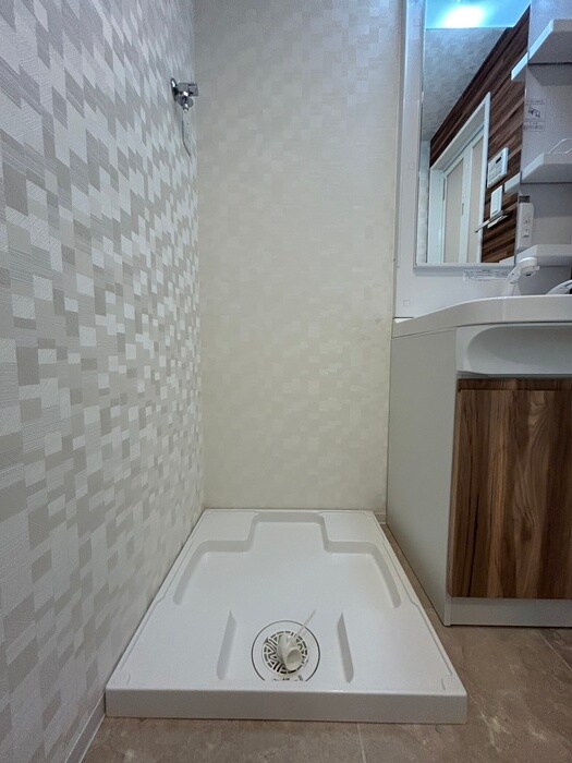 物件内観写真14　(洗濯機置場)