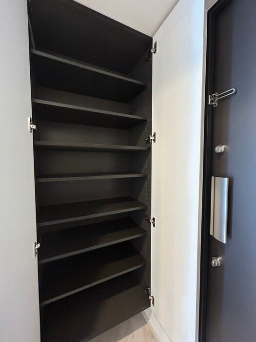 物件内観写真14　(靴箱)