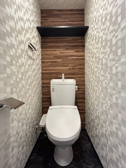 物件内観写真14　(トイレ)