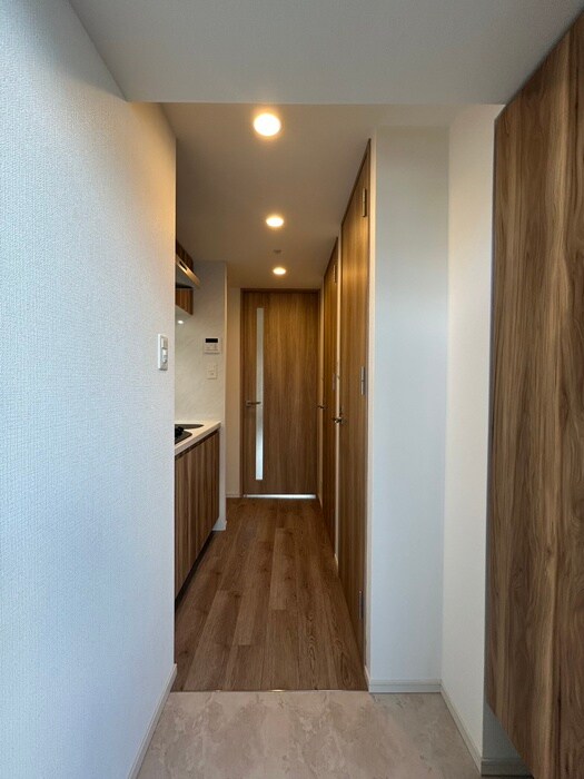 物件内観写真15　(廊下)