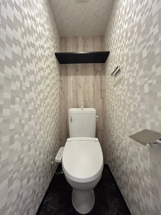 物件内観写真15　(トイレ)