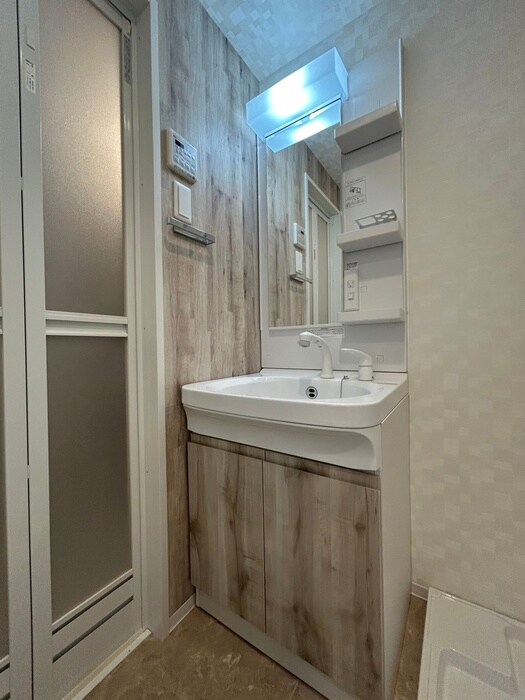 物件内観写真15　(洗面)