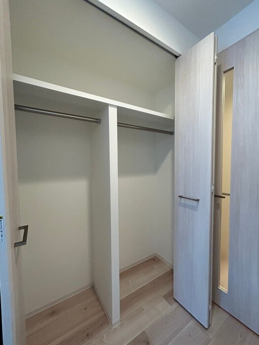 物件内観写真15　(収納)