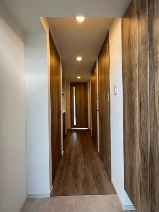 物件内観写真17　(廊下)