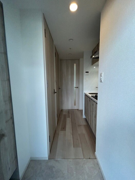 物件内観写真17　(廊下)