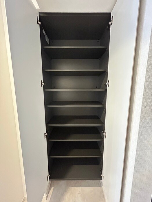 物件内観写真18　(靴箱)