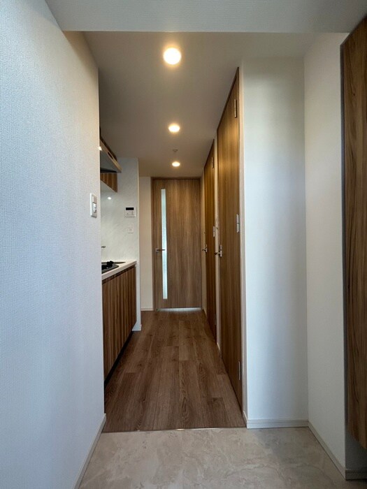 物件内観写真18　(廊下)