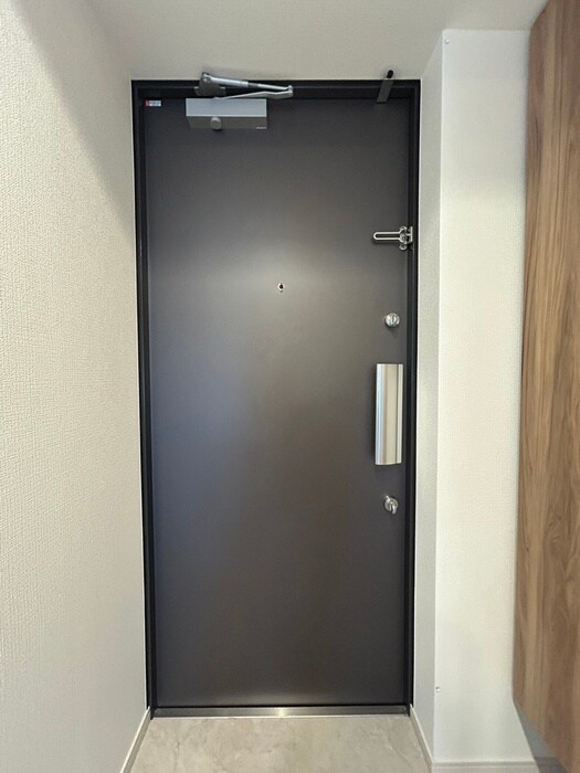 物件内観写真19　(玄関)