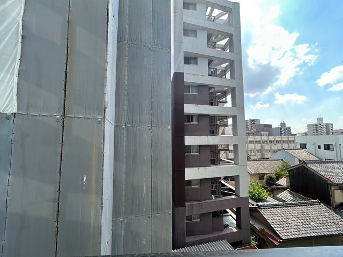 物件内観写真21　(室内からの展望)