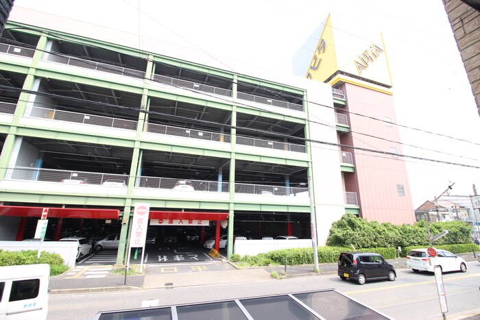 物件内観写真17　(室内からの展望)