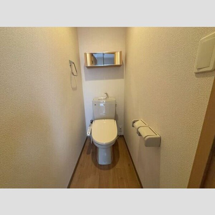 物件内観写真10　(トイレ)