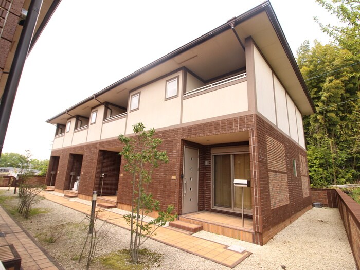 物件外観写真4　(外観写真)