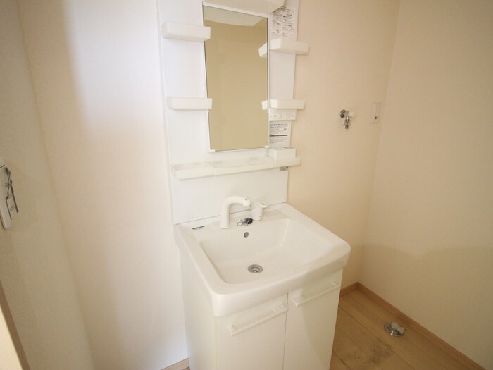 物件内観写真12　(洗面)