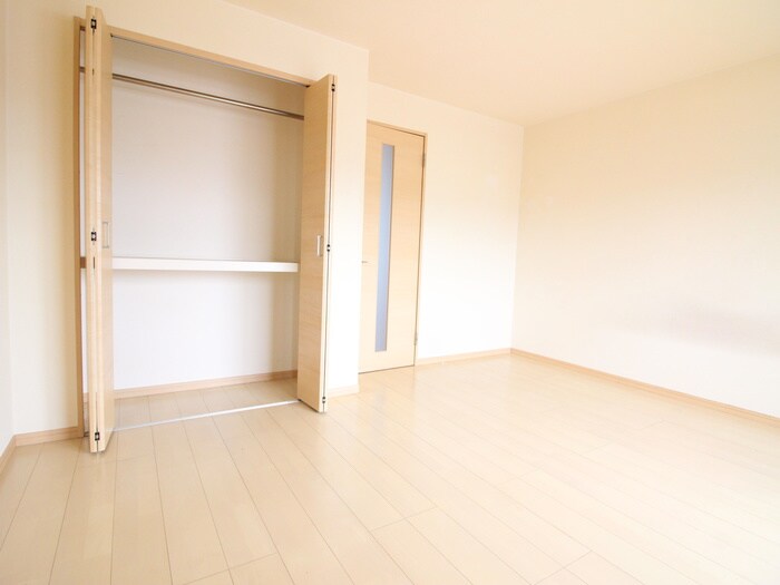 物件内観写真22　(居室)