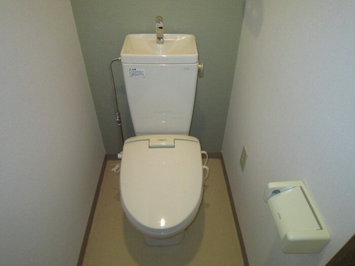 物件内観写真13　(トイレ)