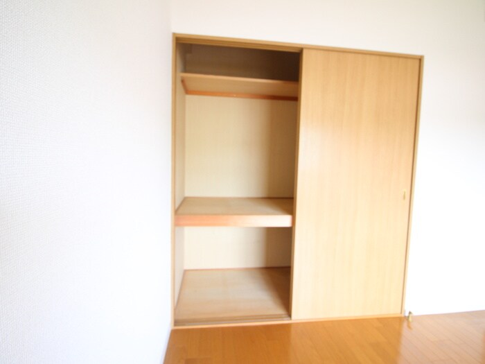 物件内観写真10　(収納)