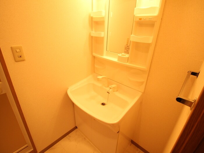 物件内観写真15　(洗面)