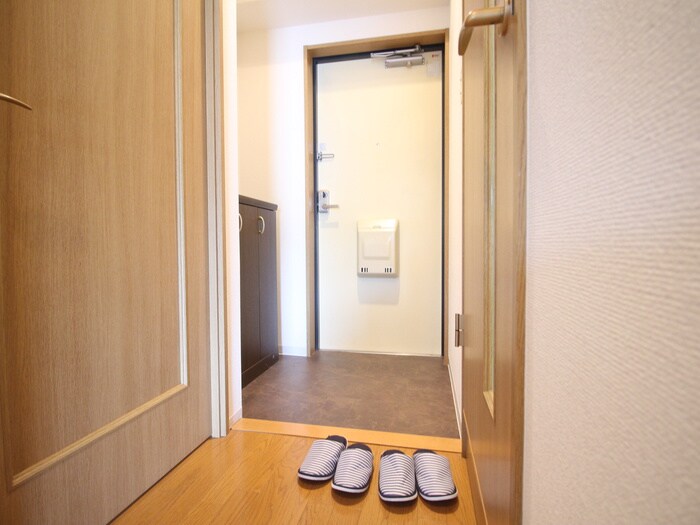 物件内観写真20　(玄関)