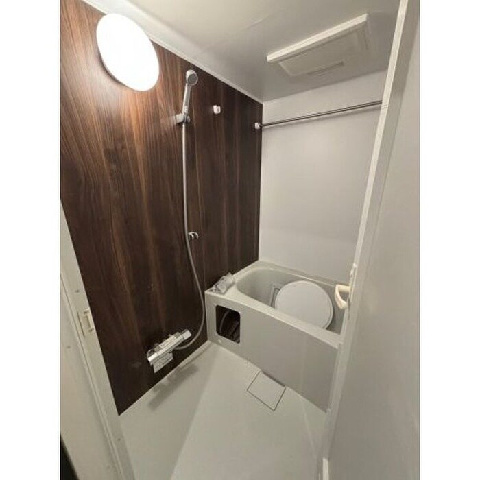 物件内観写真9　(バス／シャワールーム等)