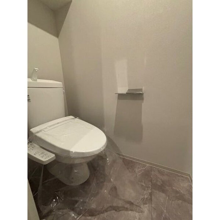 物件内観写真16　(トイレ)