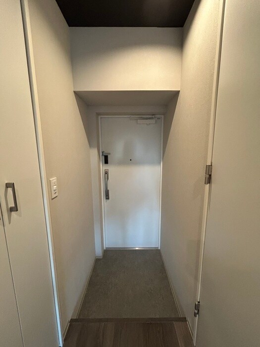 物件内観写真21　(玄関)