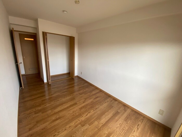 物件内観写真10　(収納)