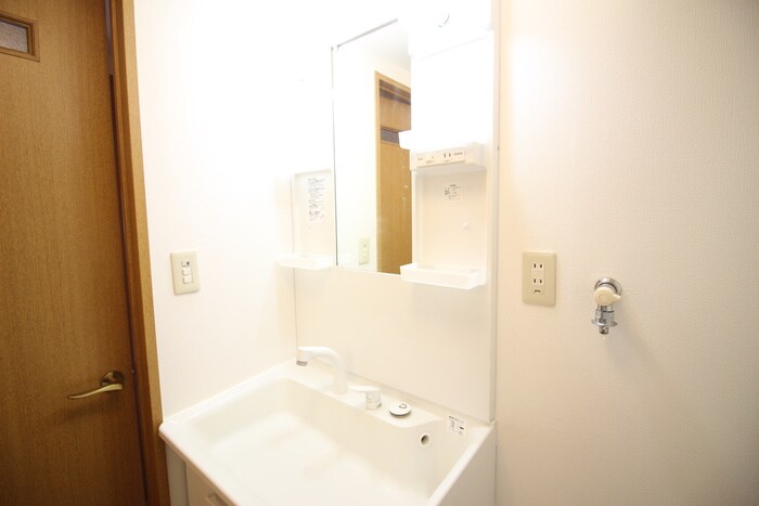 物件内観写真12　(洗面)