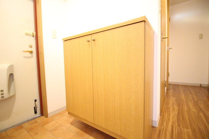 物件内観写真15　(靴箱)
