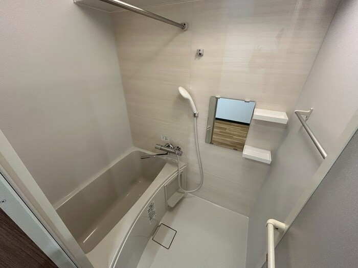 物件内観写真9　(バス／シャワールーム等)