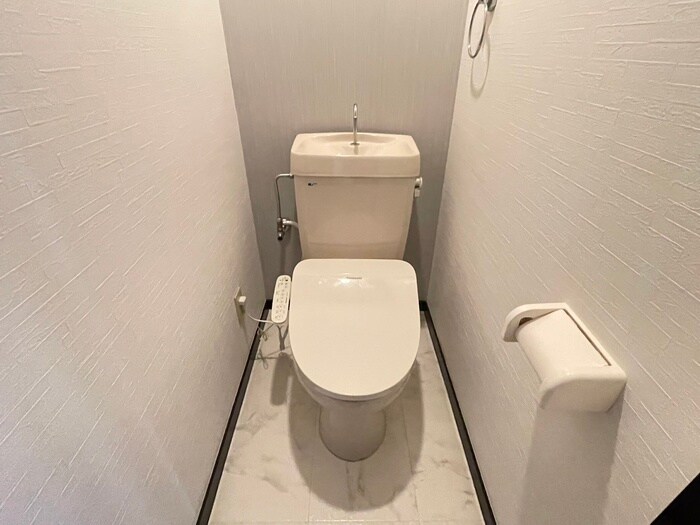 物件内観写真13　(トイレ)