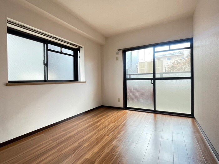 物件内観写真16　(居室)