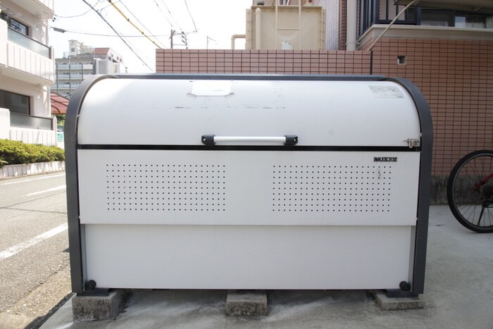 物件外観写真6　(建物設備)