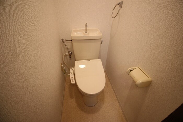 物件内観写真12　(トイレ)