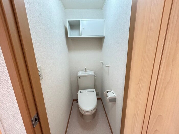 物件内観写真11　(トイレ)