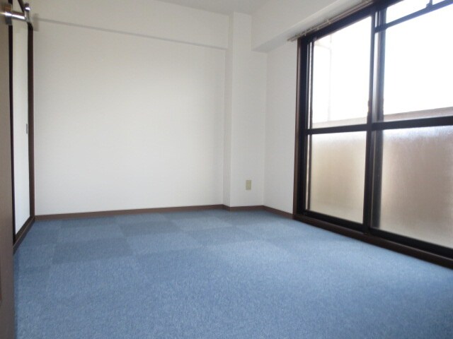 物件内観写真11　(居室)